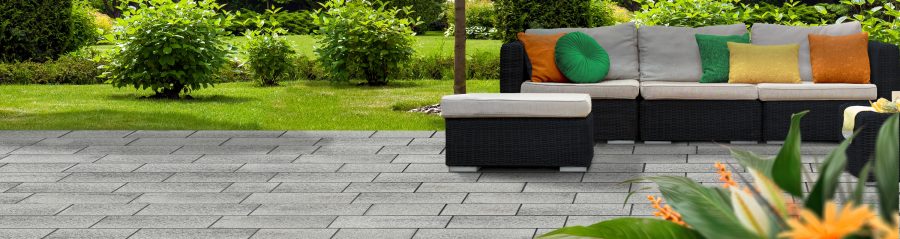 Umbriano tlakovci in plošče na vrtni terasi