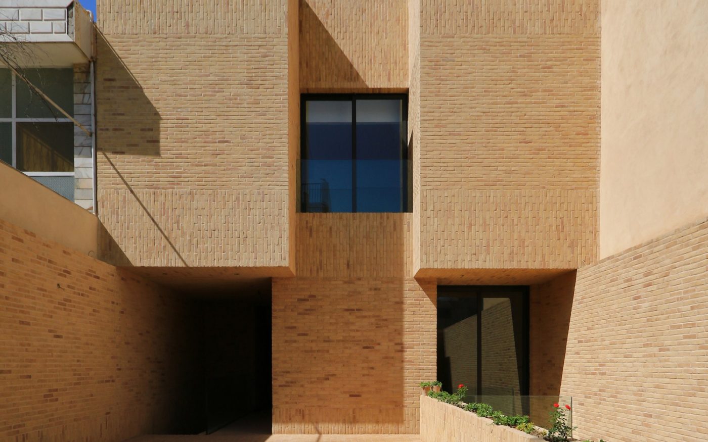 ABAN House. Brick Award 22 Category "Feeling at home". USE studio. Outside view