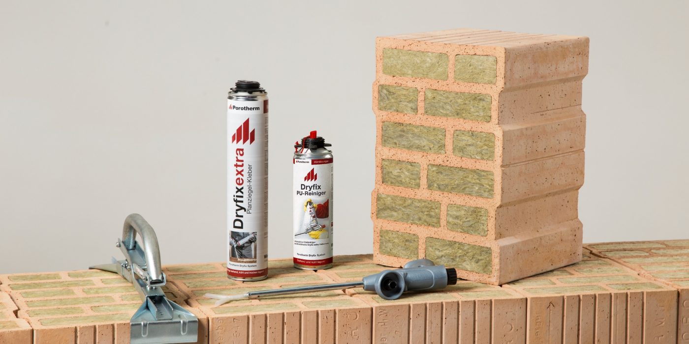 IZO Profi opeka za do 3x hitrejšo gradnjo