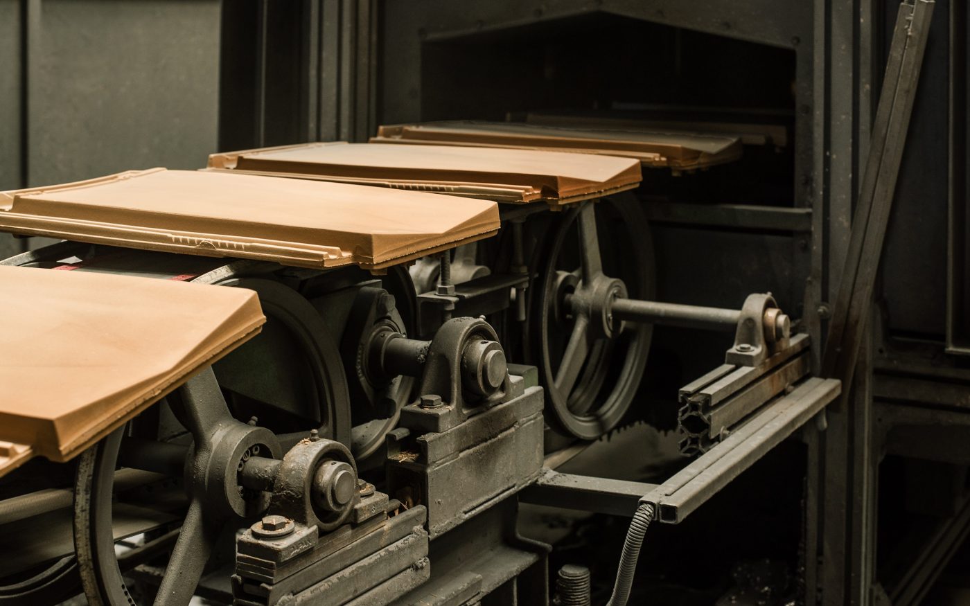 Proizvodnja Tondach V11 premium strešnika | wienerberger