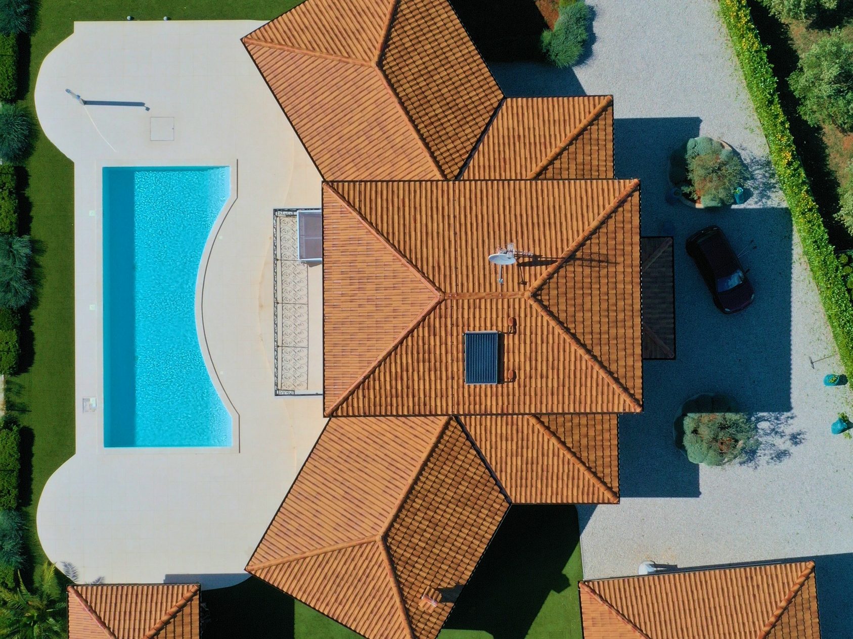 Tondach strešnik Veneton 11 za mediteranski stil strehe