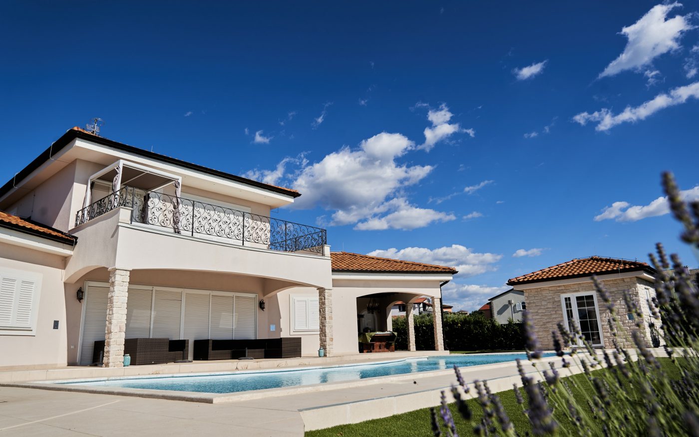 Mediteranski stil objekta - Veneton 14 referenca