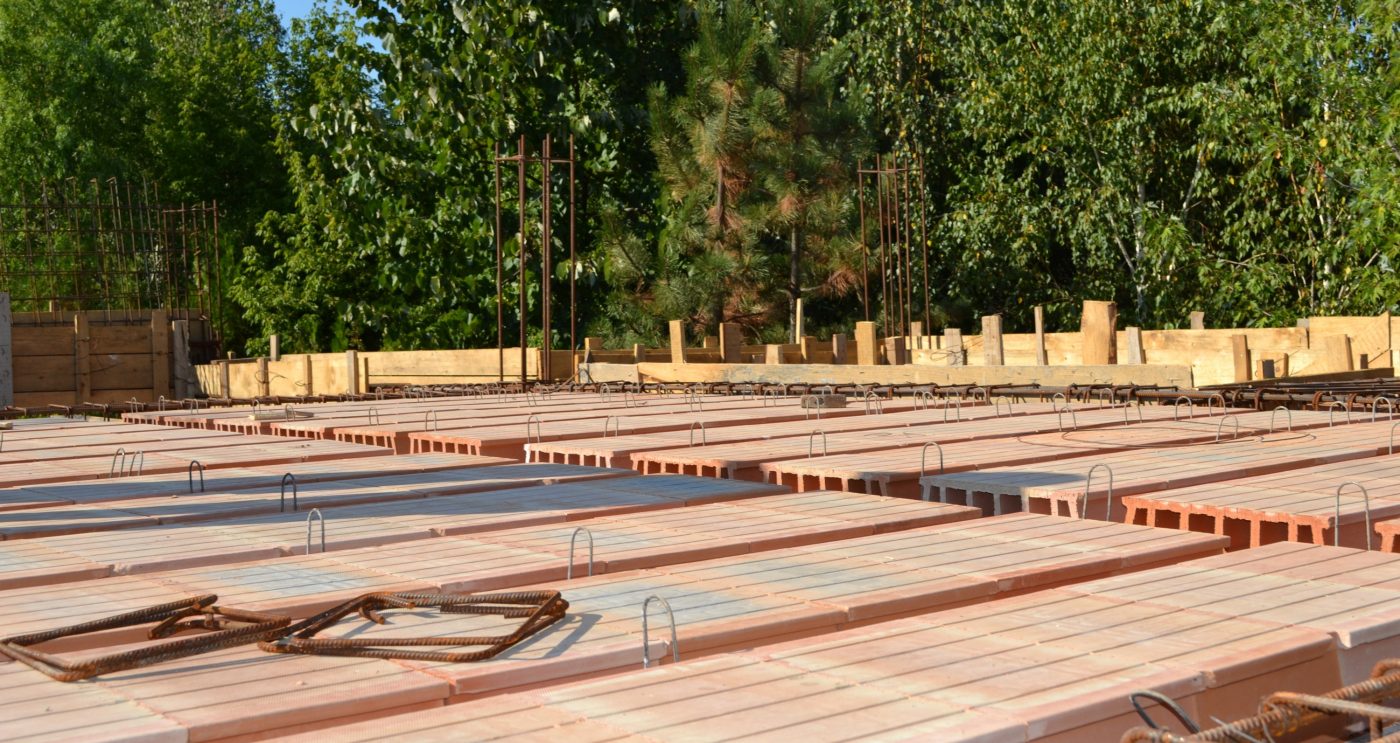 e4 brick House from Romania