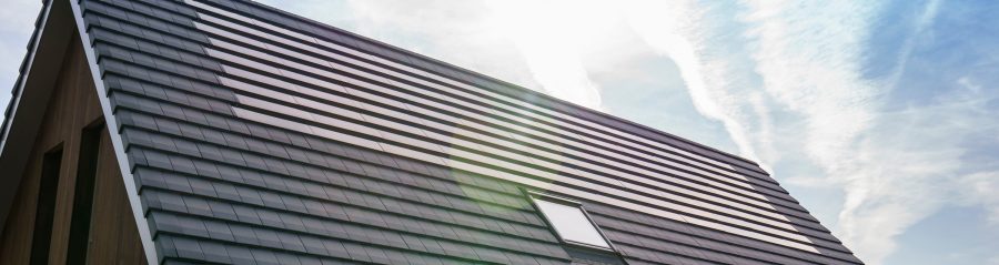 Wevolt X-Tile integrirani fotonapetostni modul na poševni strehi