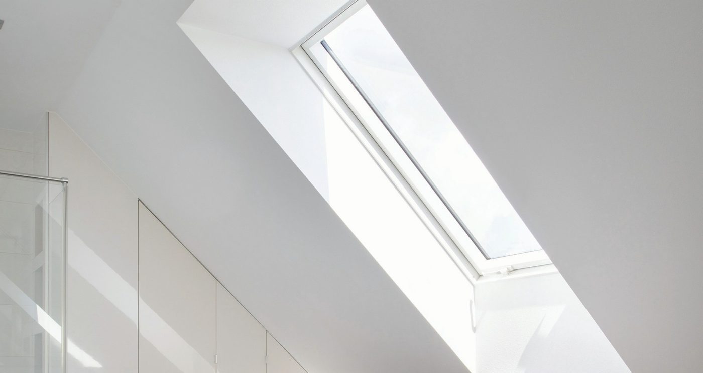 PVC Tondach strešno okno v kopalnici