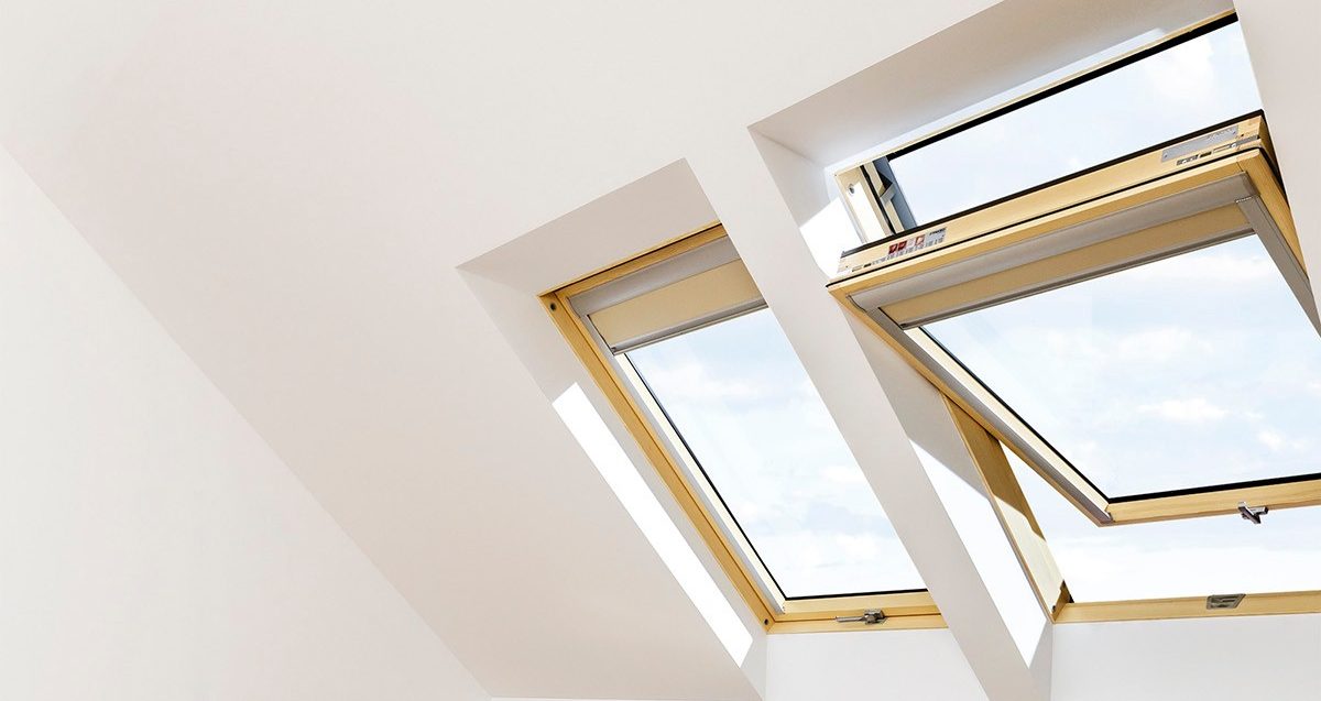 Pogled v nebo skozi Tondach strešno okno